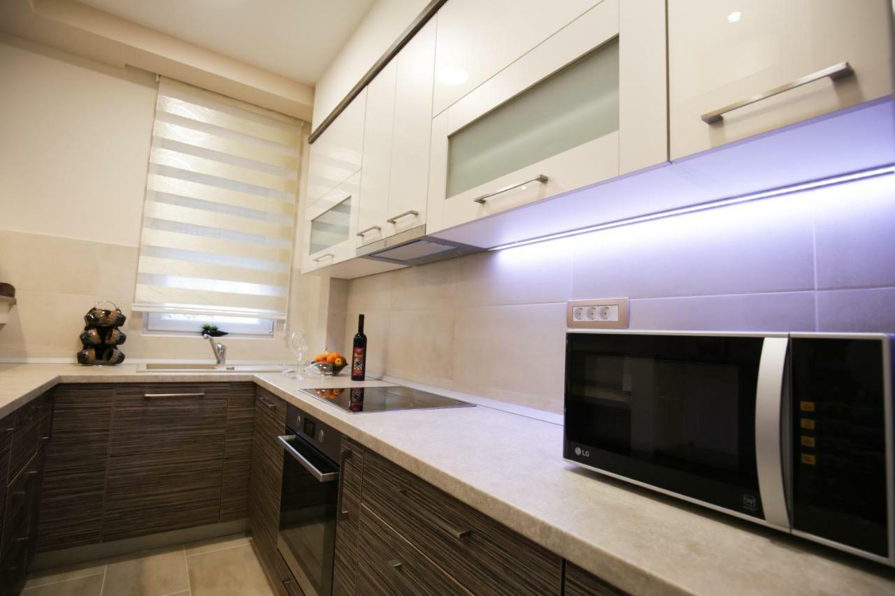 טרביניה Apartman Luna מראה חיצוני תמונה