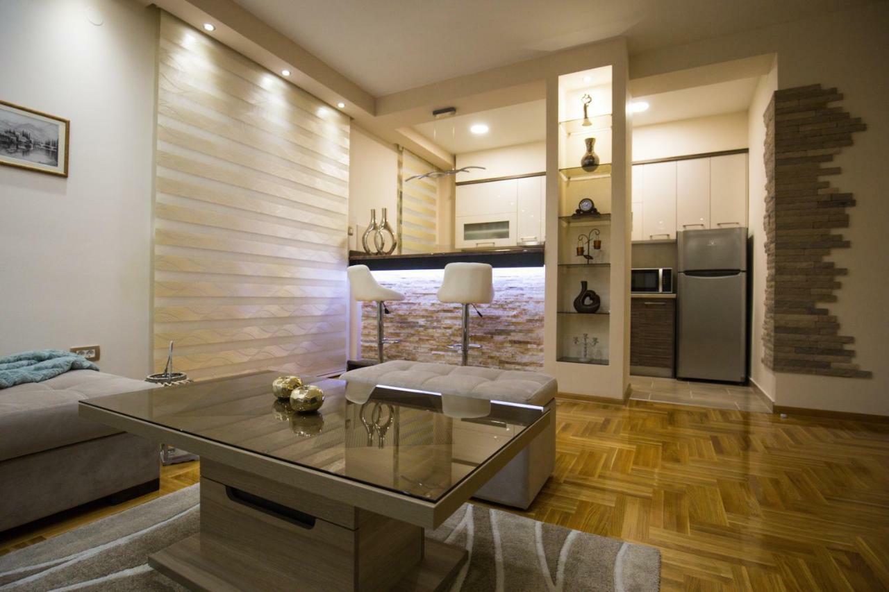 טרביניה Apartman Luna מראה חיצוני תמונה